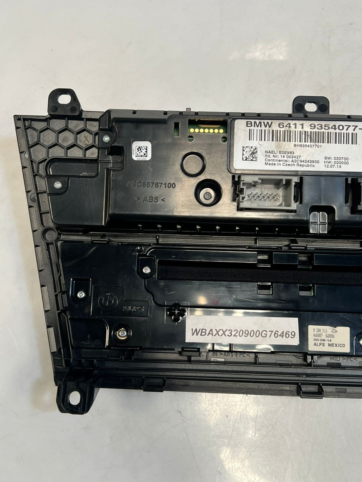 2015-2017 BMW X3 F25 Climate Control CONSOLE Panel 9354077 OEM