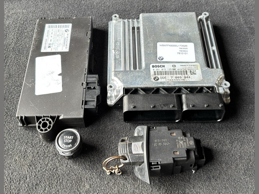BMW X5 E70 E60 3.0L M57 ENGINE CONTROL UNIT MODULE DDE ECU  SET - 7809944