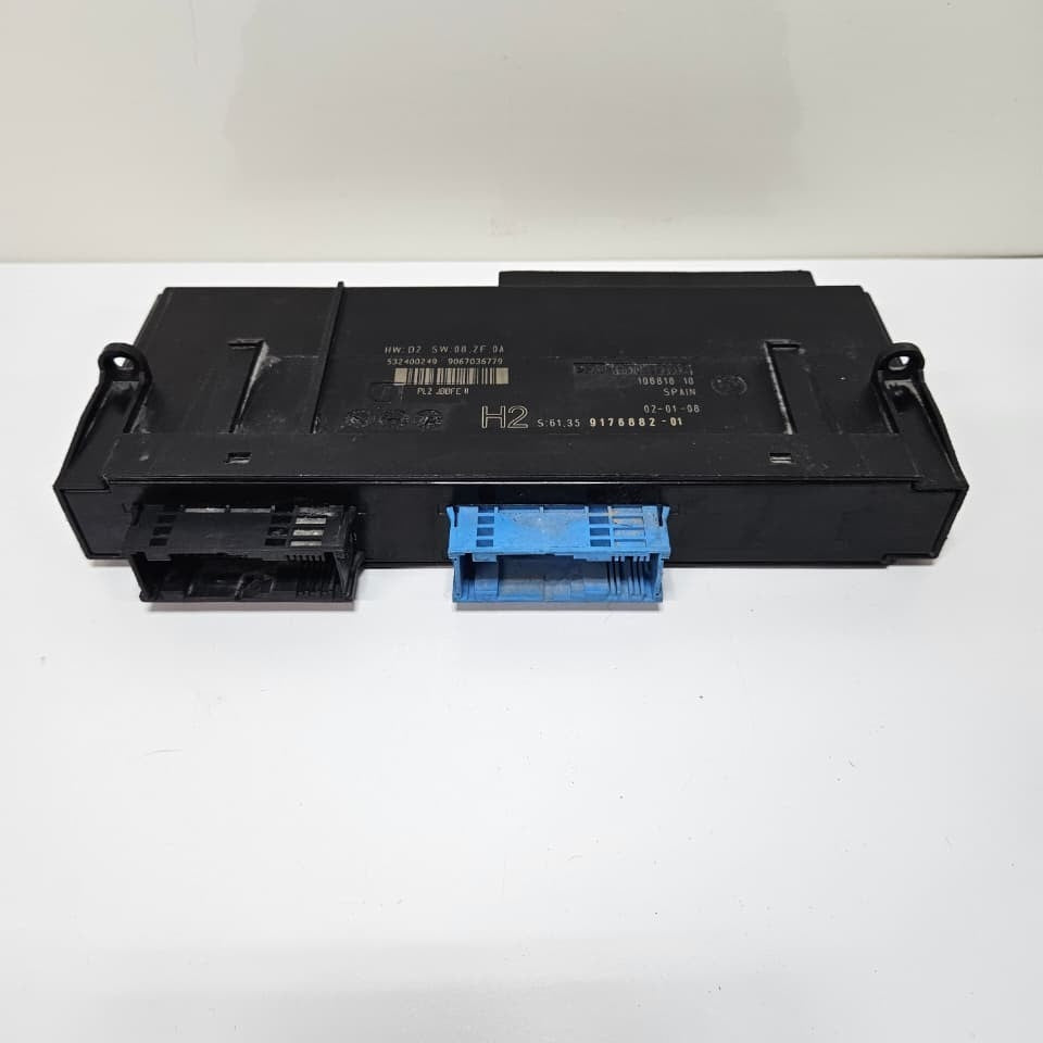 BMW E87 LCI Body Control Module Junction Box Electronics H2 9176882 OEM