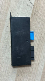 Bild in die Galerieansicht laden, 2011-2018 BMW X3 Central Gateway Control Module 9380333 F25 X4 F26