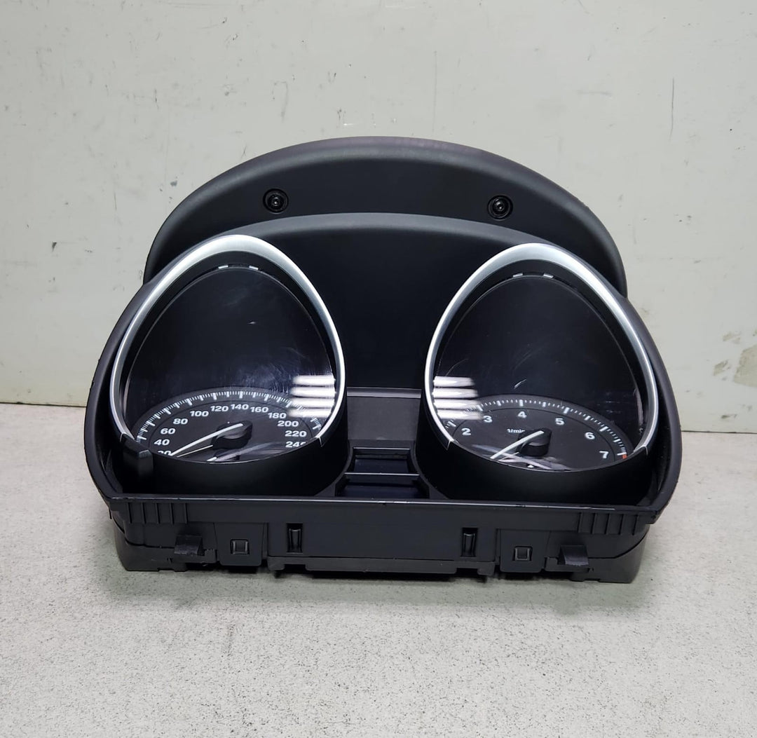9210495 BMW 2009 Z4 Instrument Cluster Z4 E89 OEM