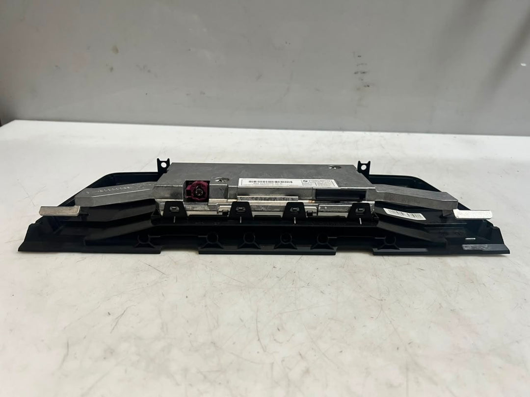 2013-2018 BMW 650i and 640i GPS RADIO SCREEN Central Information Display 9284975