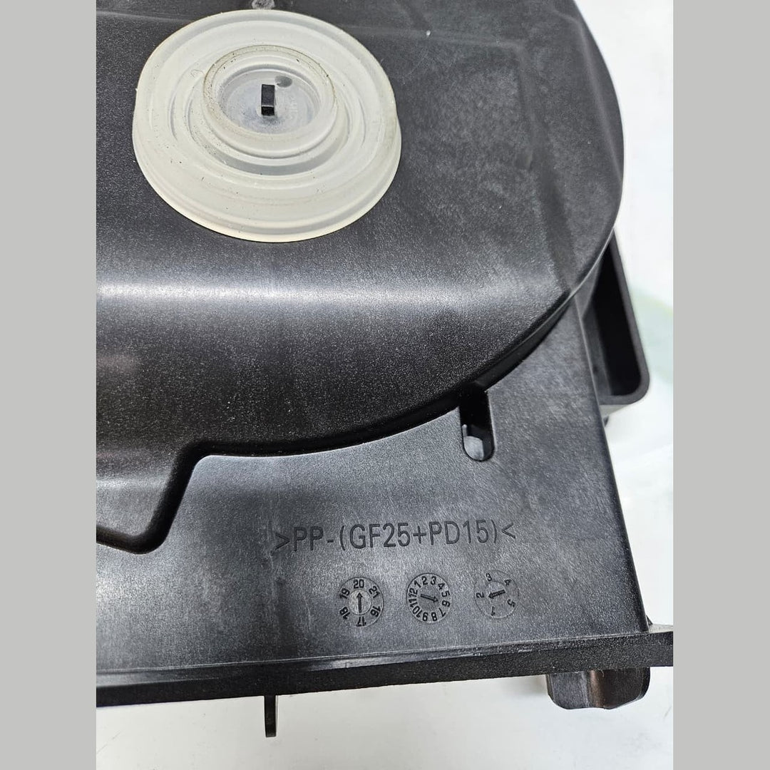 BMW 2 SERIES F45 218i FRONT RIGHT SIDE UNDER SEAT SUBWOOFER 9275996