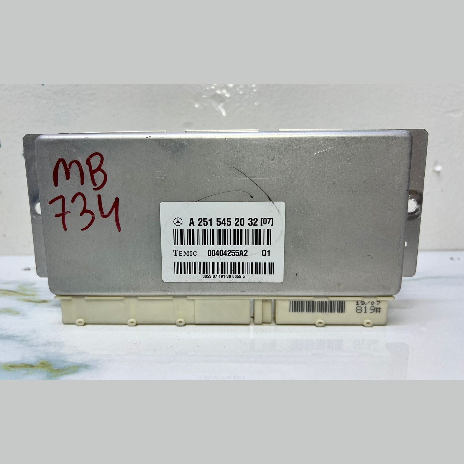 06-13 Mercedes X164 GL450 GL550 Air Airmatic Suspension Control Module OEM