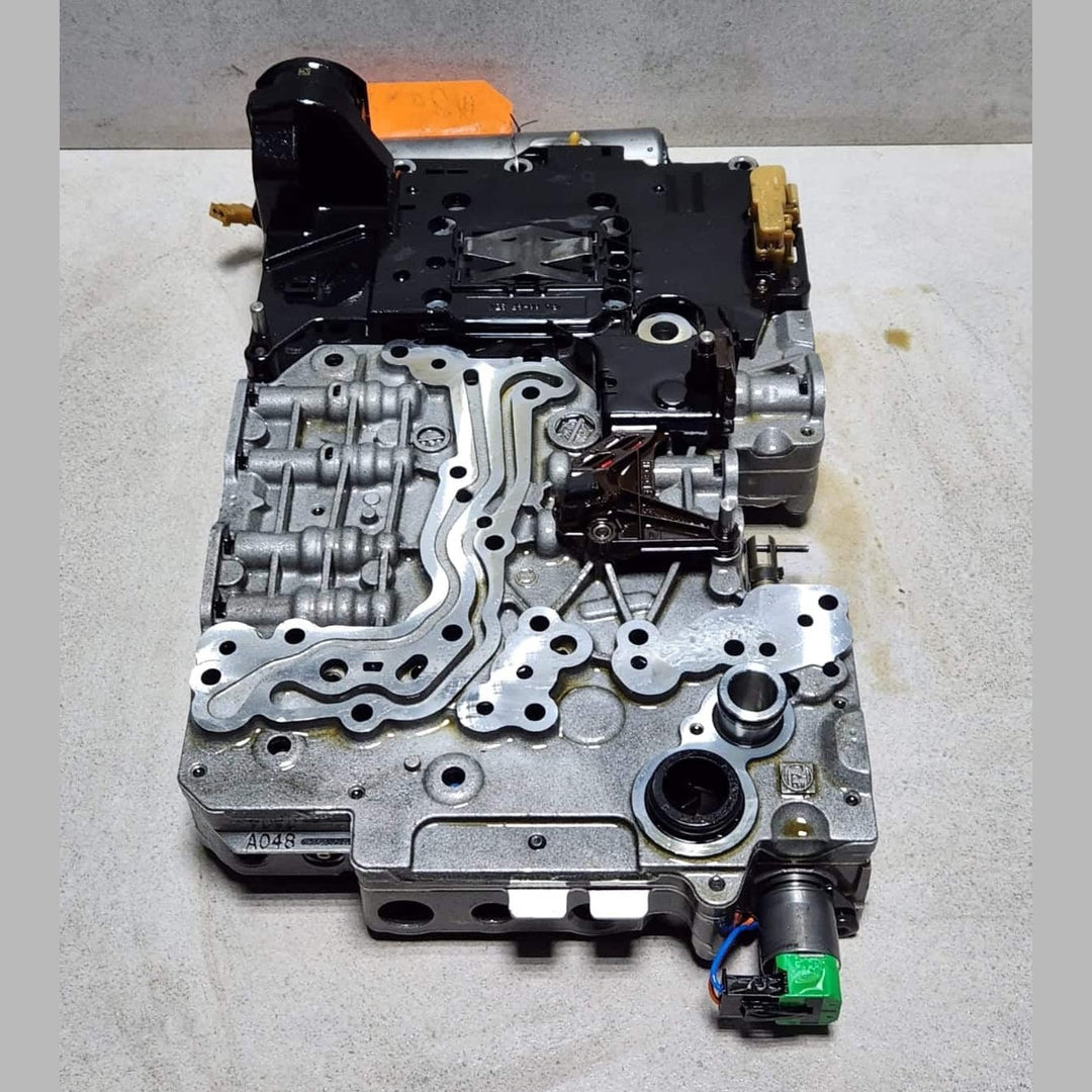 2012-2015 BMW X1 E84 2.0 TURBO Transmission Mechatronic Valve Body 0260550051