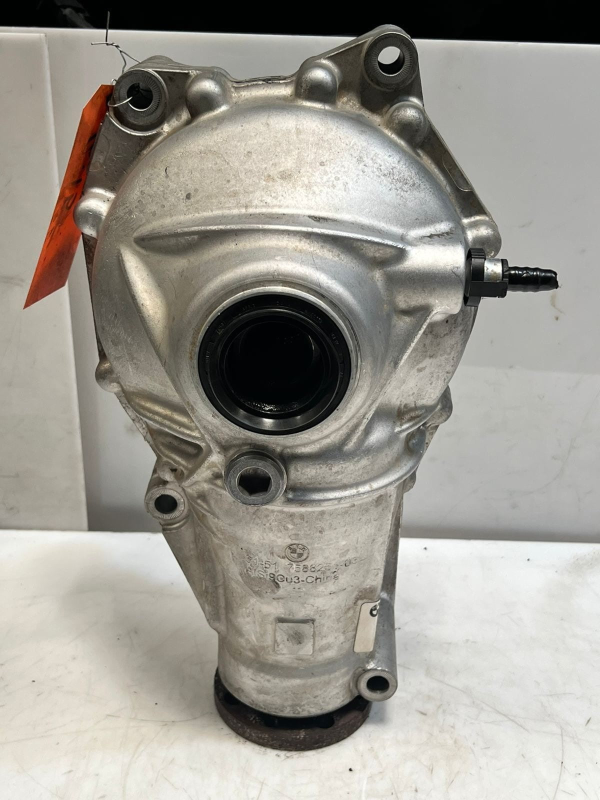 BMW E70 X5M and E71 X6M 4.4 V8 Front Differential Carrier 3.91 Ratio 7602072 OEM