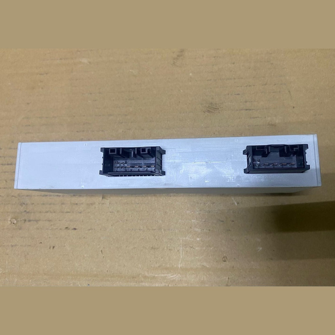2014-2016 BMW 528i Tailgate Control Module 7361970  F01 F12 F13 