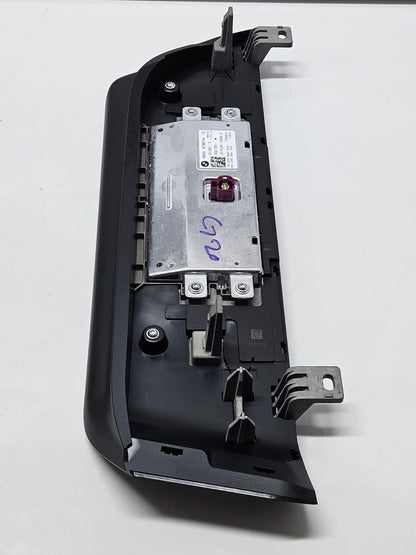 8798744-2019 BMW 330i G20 RHD Central Information Display Screen OEM