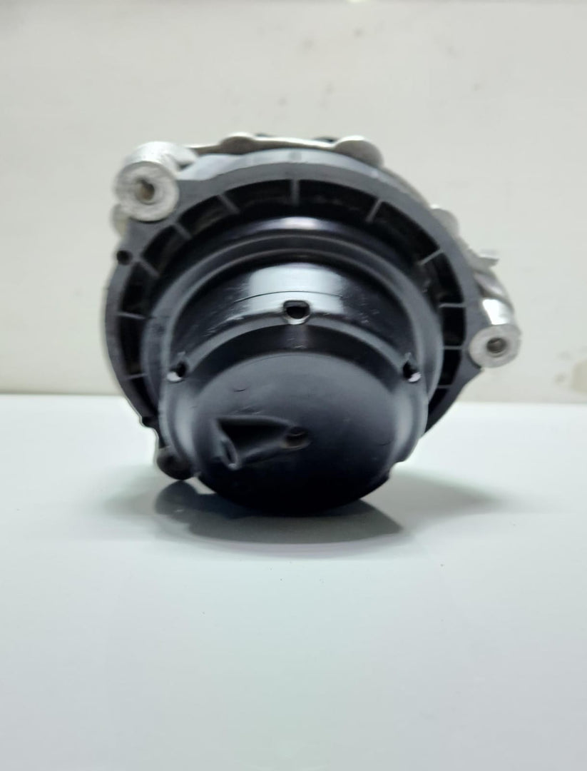 2019-2024 BMW 330i Right Engine Mount 7582320 3 Series G20 G21 and 4 Series G22 