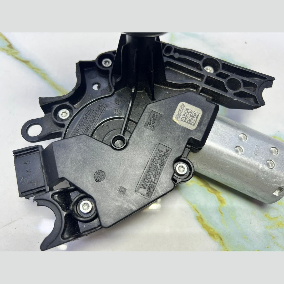 2013-2017 Mercedes Rear Wiper Motor A2469064900 A-Class W176 and B-Class W246