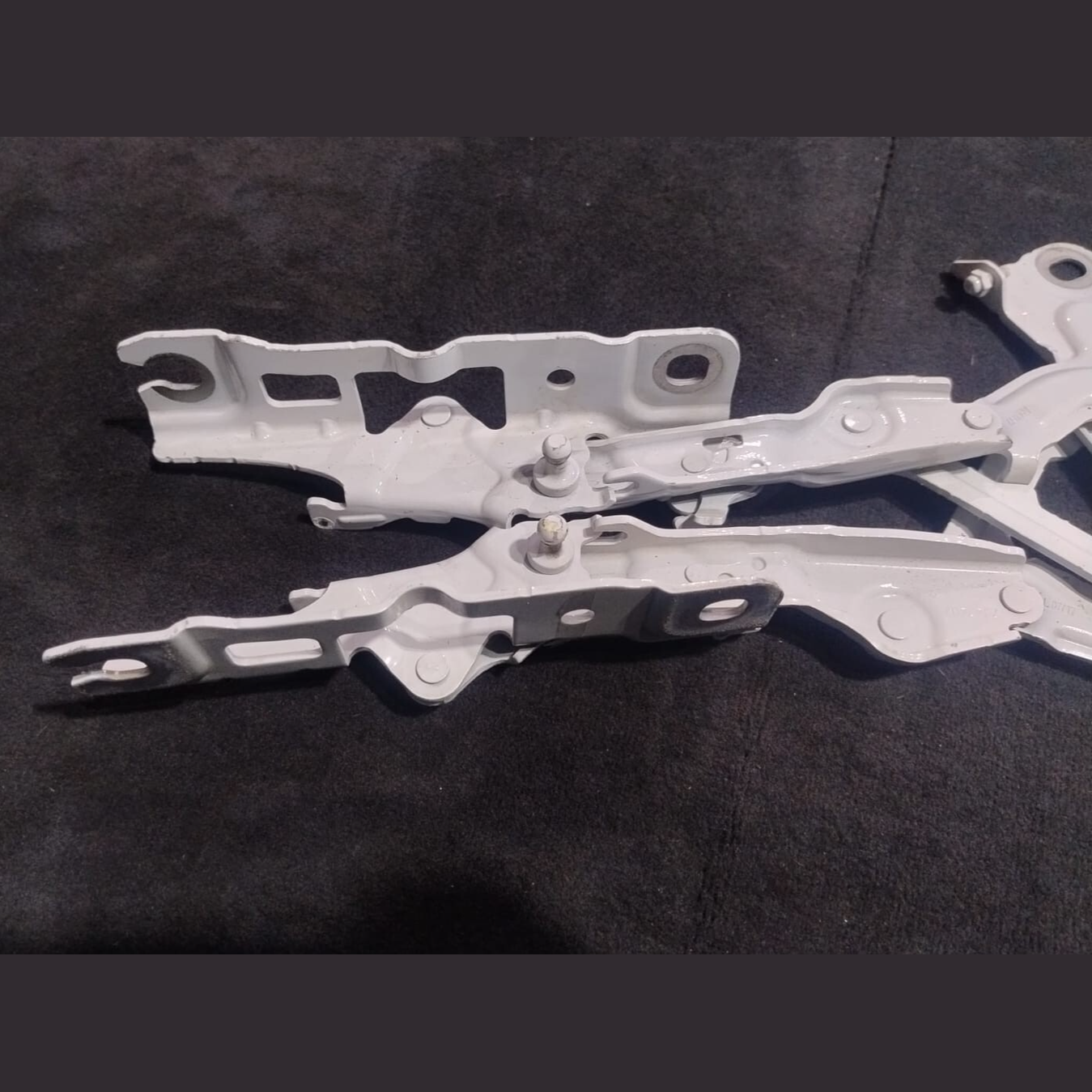 OEM BMW F90 F93 G12 G14 G15 G16 G30 M5 M8 L&F HOOD HINGES SET 7347407-7347408
