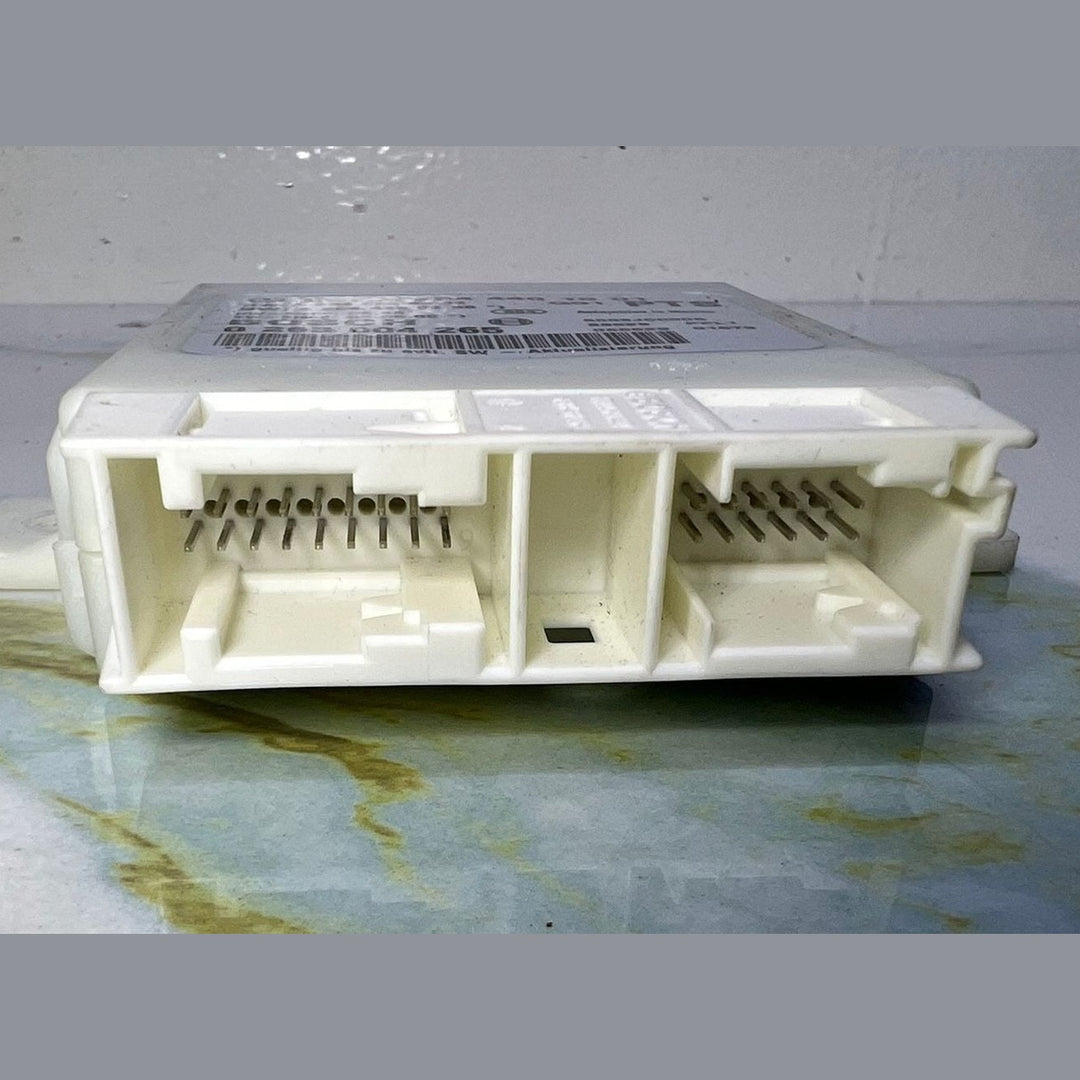 Mercedes Parking Sensor Control Module A2044401001 C-Class W204