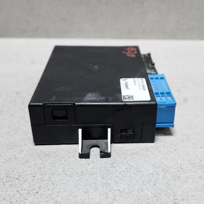2018-2020 BMW 520i Authority Control Module 8071814  5 Series G30 G31 OEM