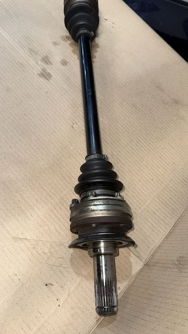 BMW AXEL OUTPUT SHAFT  E84 X1 N20 2013 RP RIGHT LK=86MM/D=29MM 1    3320-7619498