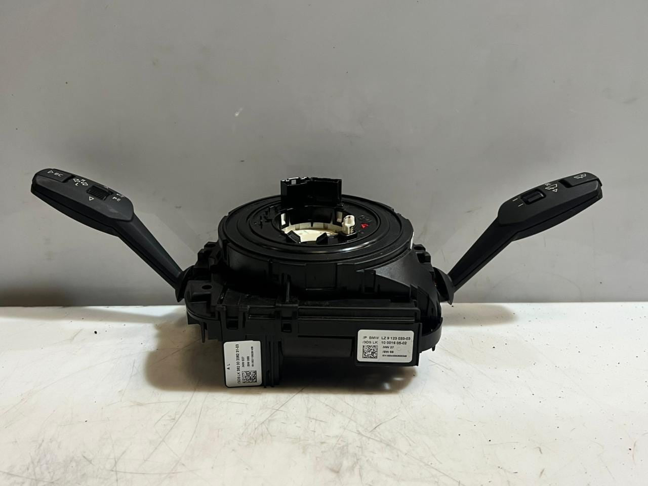 BMW 3' E82 E88 E90 E92 Steering Column Switch Cluster 9123033 OEM