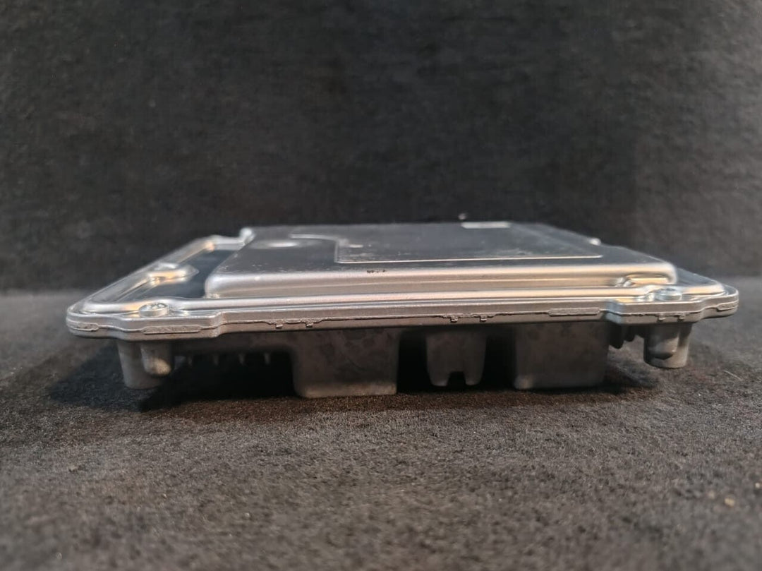 BMW 2 SERIES F46 2.0 ENGINE CONTROL MODULE  UNIT ECU ONLY -  8589145