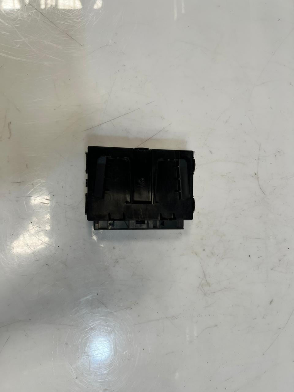 BMW F30 F31 F35 F82 M4 AIR CONDITIONING Climate Control Module Auto 9390099 OEM