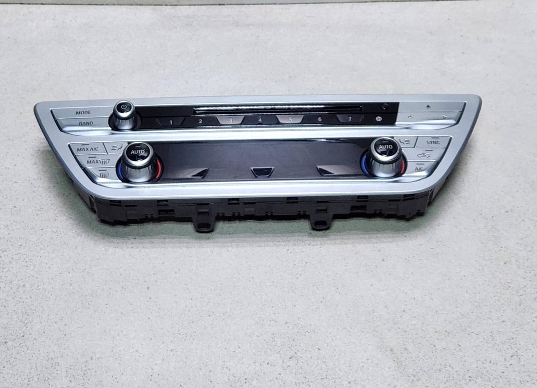 BMW Climate Control Unit 6993477 3 Series G20 G21