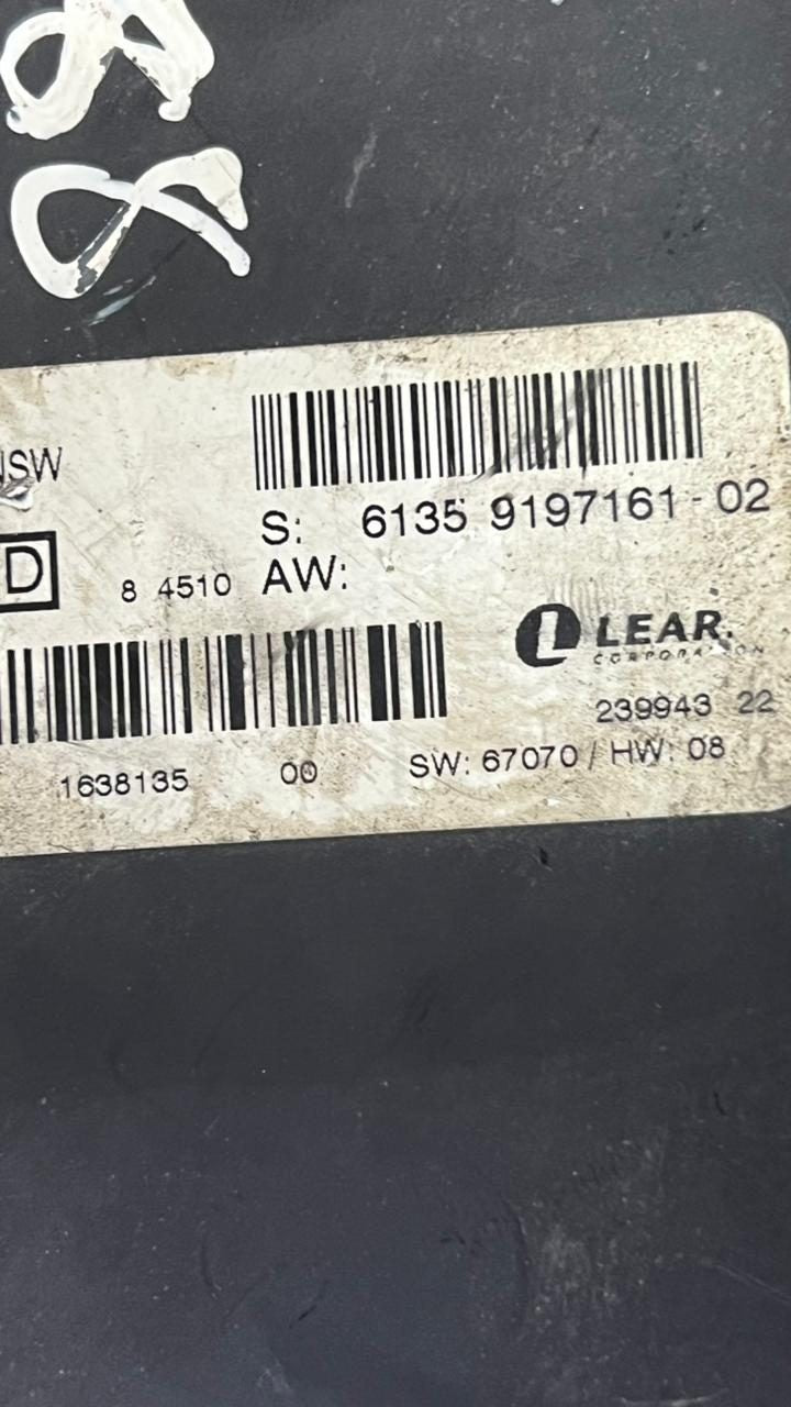 BMW 2008-2009 BMW 128i Footwell Light Control Module 9197161 FRM E82 E88 2D