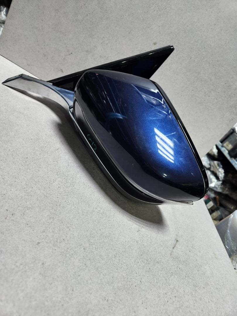 2016-2019 BMW 750i Exterior Mirror F0181115U6680 7 Series G11 G12 740i and 750i 