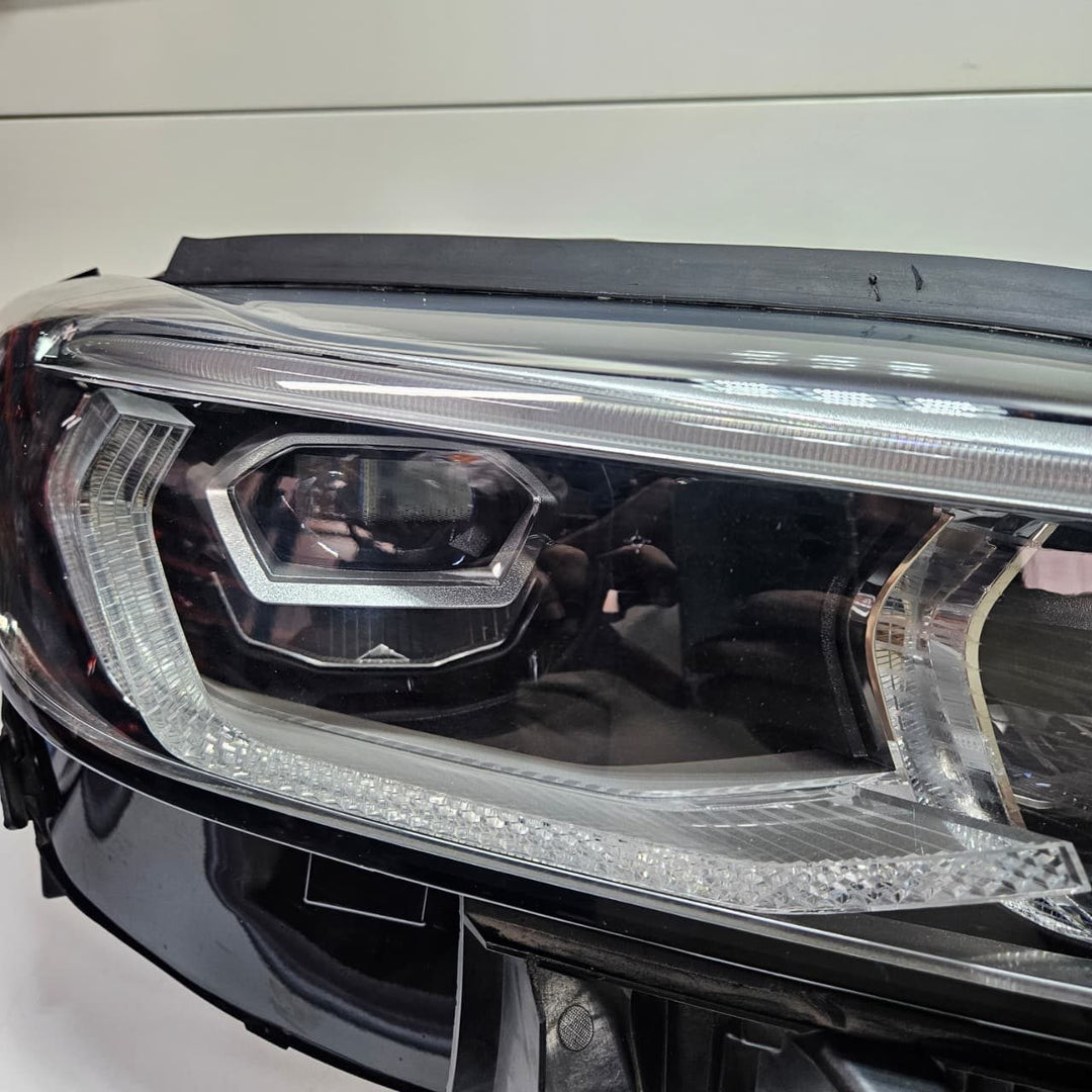 2020-2022 BMW  7 Series G11 G12 740i 750i 745e LCI LED Headlight Right 9447624