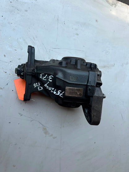 2010-2017 BMW X3 F25 X4 F26 with 3.73 ratio Rear Differential DIFF 7592009 OEM