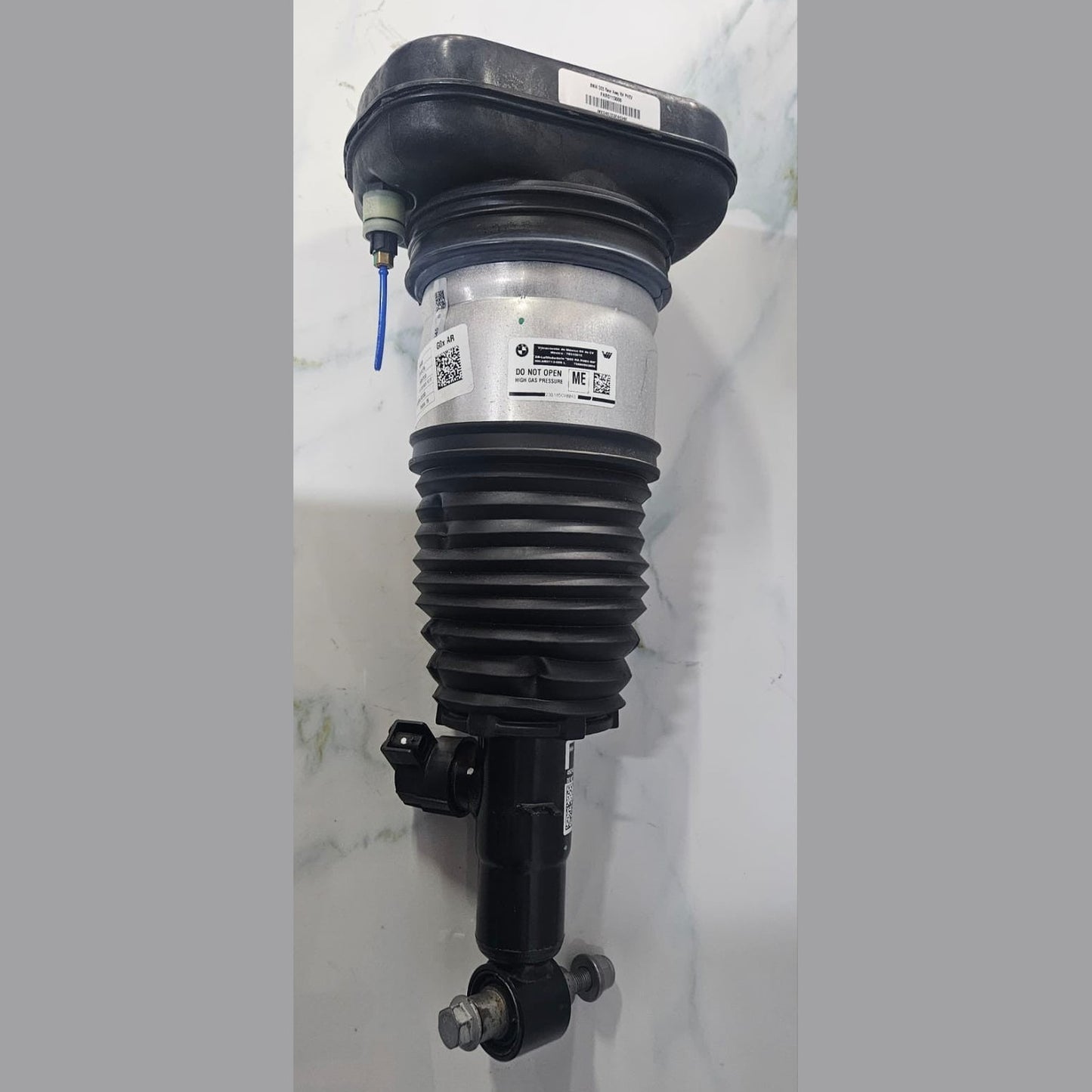 OEM BMW X5 G05 S68 REAR AIR SUSPENSION SHOCK G05 LCI RA PHEV RH 6869038 20KM 