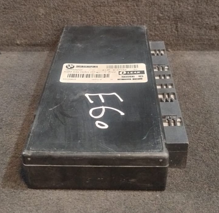 BMW E60 E61 BODY CONTROL MODULE / CHASSIS GATEWAY P/N 9157155