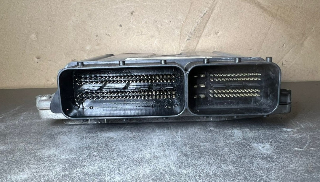 12-18 Mercedes W166 W218 Engine Control Module Unit ECM ECU A276 9004700 OEM