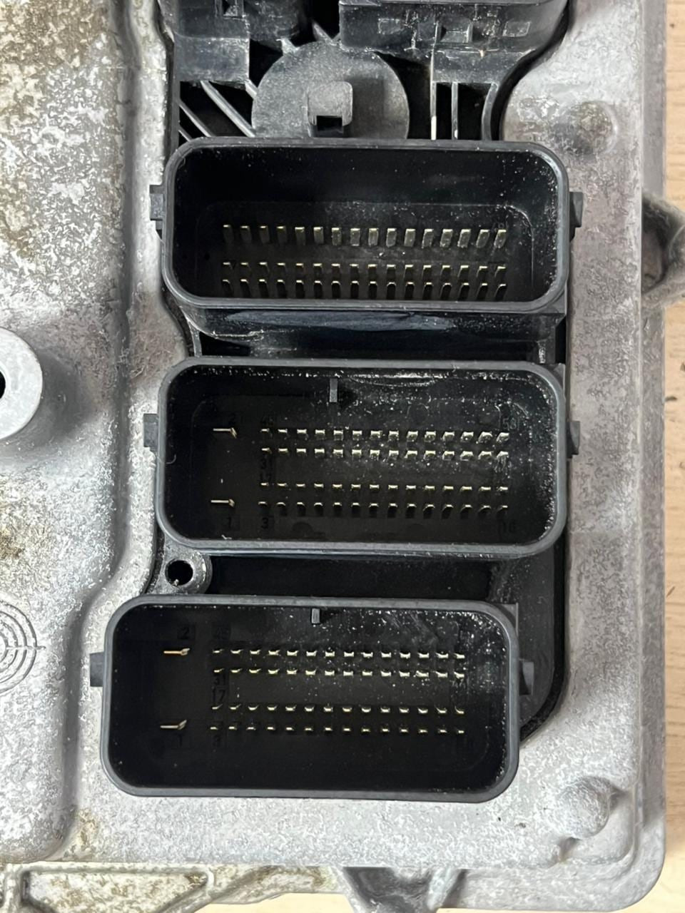 2015 BMW F10 N55 Active Hybrid Engine Control Unit ECU SET DME+CAS4+1KEY 7643066