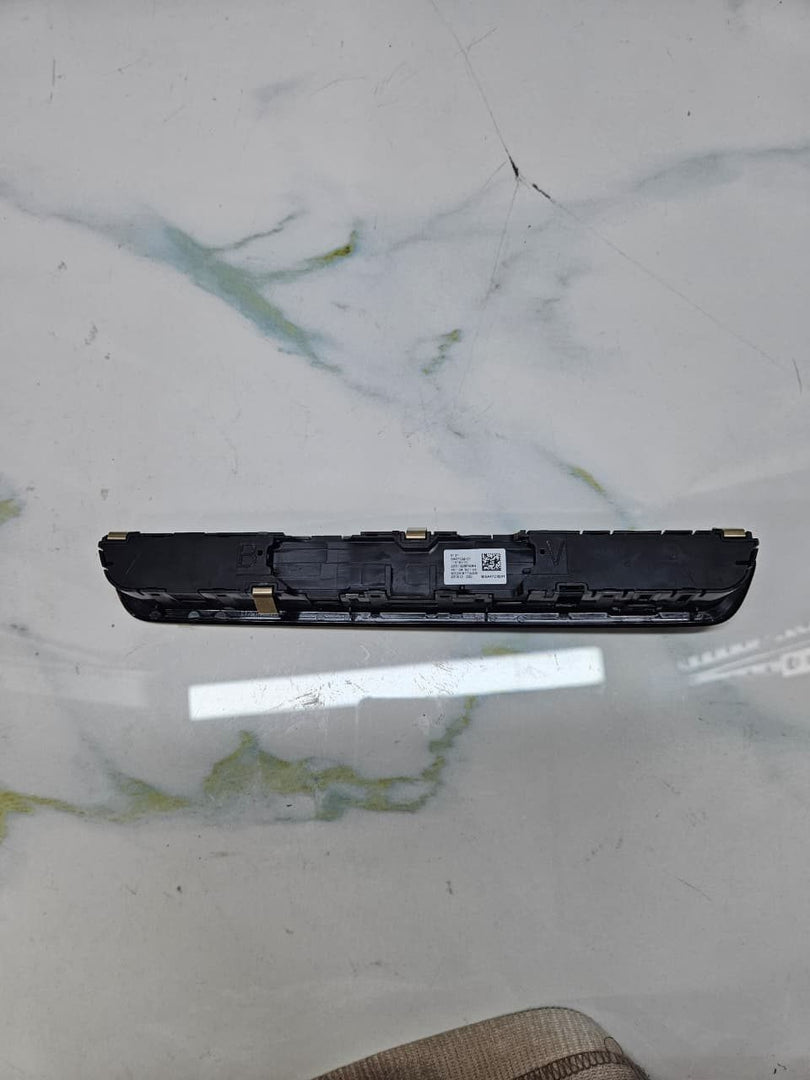 2020-2025 BMW X5 G06 F96 Radio Module Interface 5A47C32 OEM