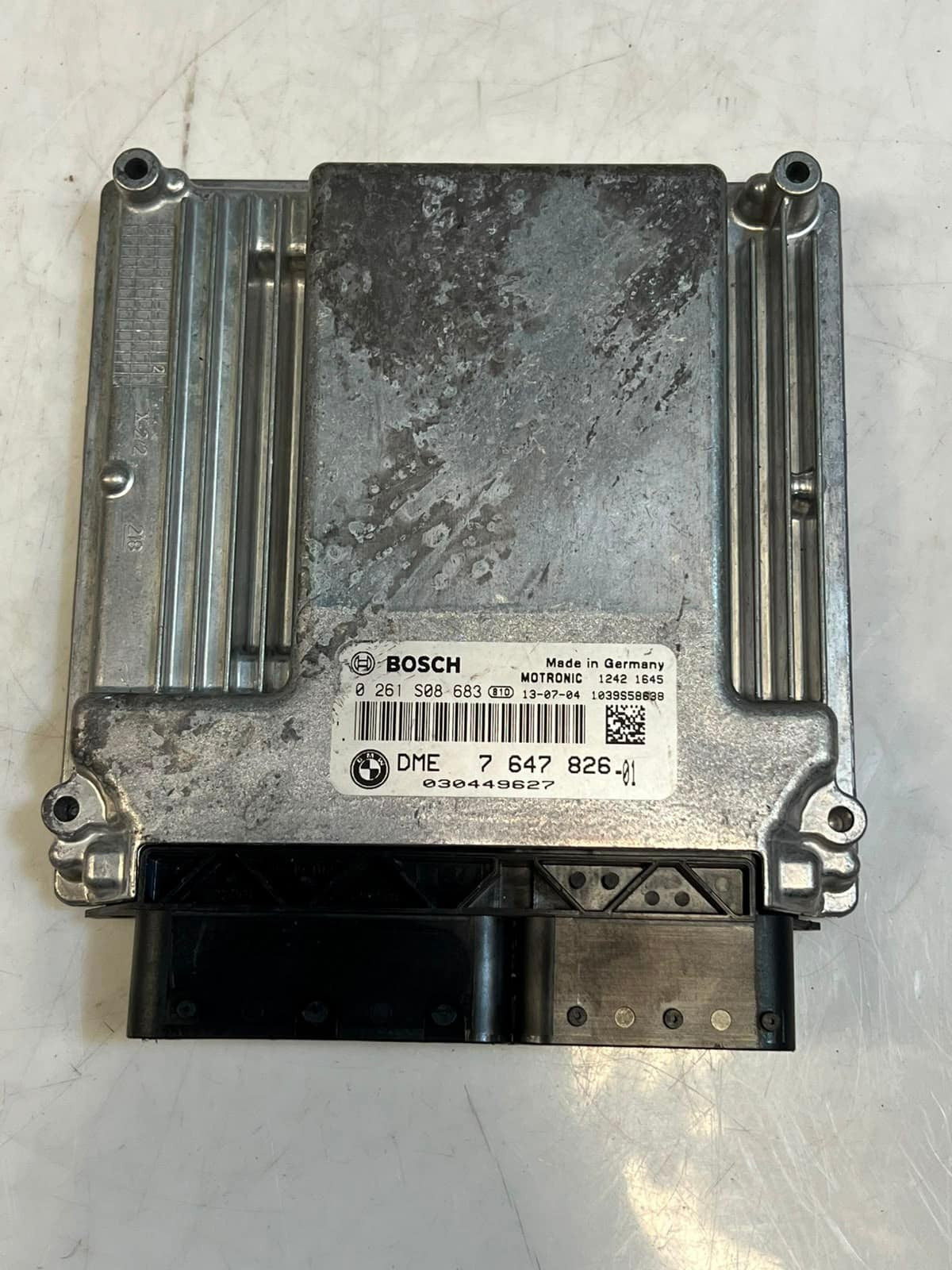 BMW 1' 3 Series LCI E82 E87 E88 E90 Engine Control Unit ECU ONLY 7647826 OEM