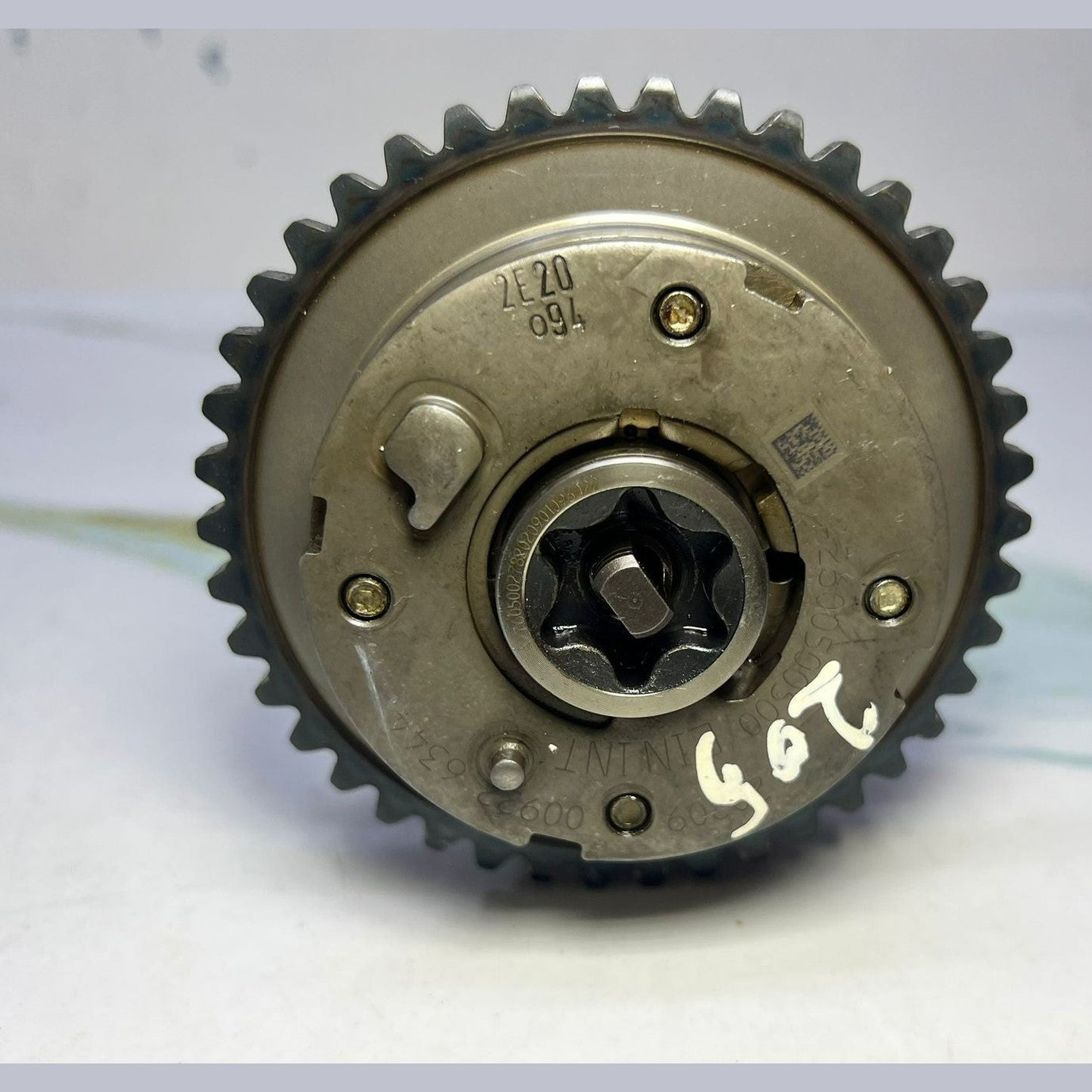 Mercedes-Benz W205 W246 W222 W212 M270 And M276 Exhaust Camshaft Cam Shaft OEM