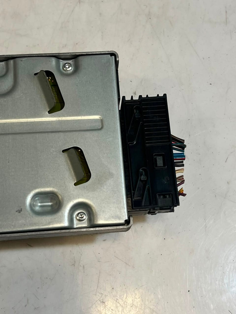 2011-2015 BMW 740Li 7 Series F01 and 5 Series GT F07 Top Hi-Fi Amplifier 9230044