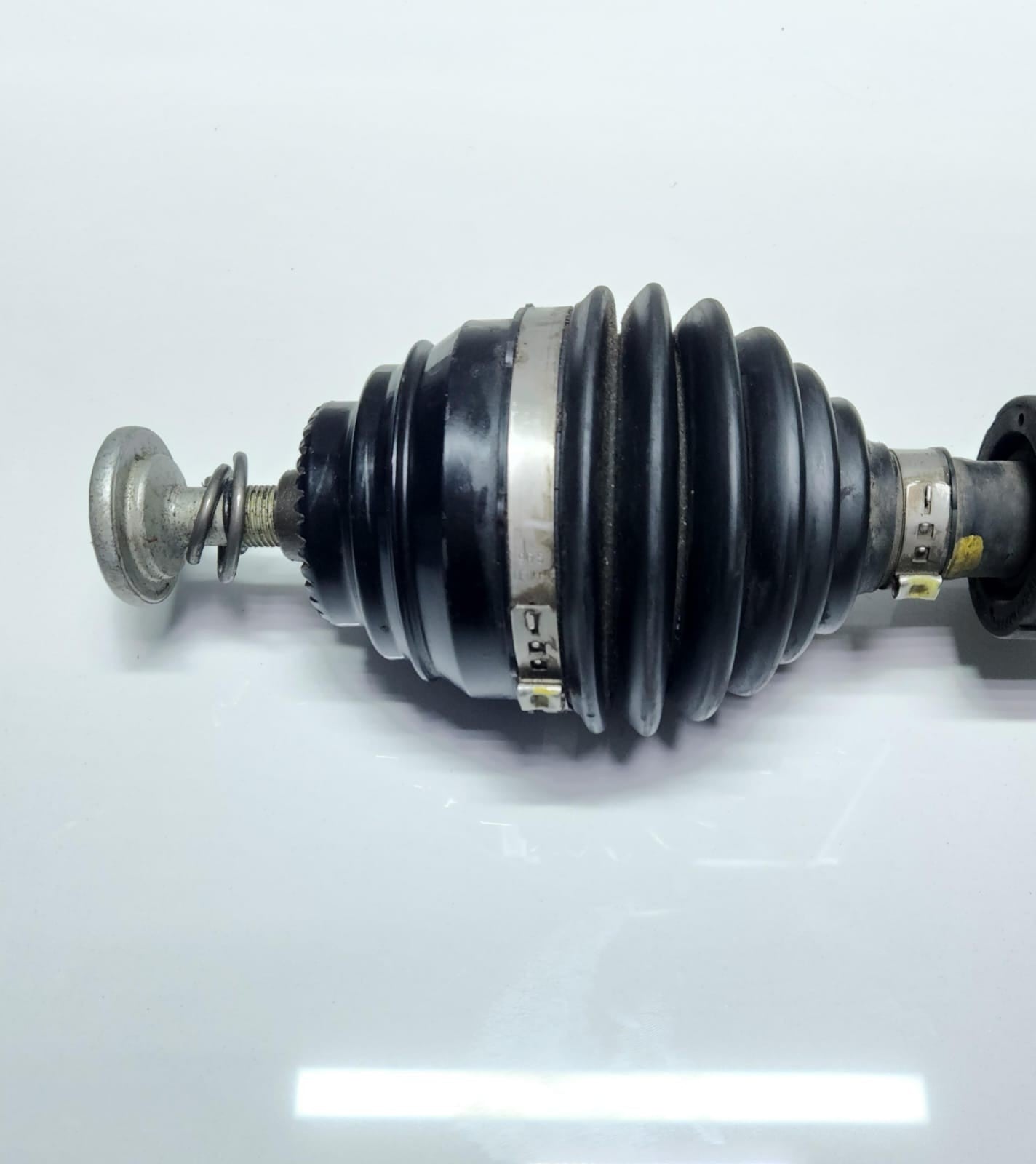 2020-2021 BMW X1 Front Axle Shaft 8482646 X2 and 2 Series F39 F40 F44 F45 F46  