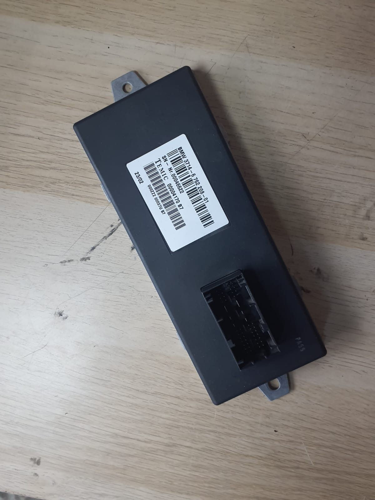 2002-2005 BMW 745i Dynamic Drive Control Module 6762208 E60, E61, E63, E64, E65,