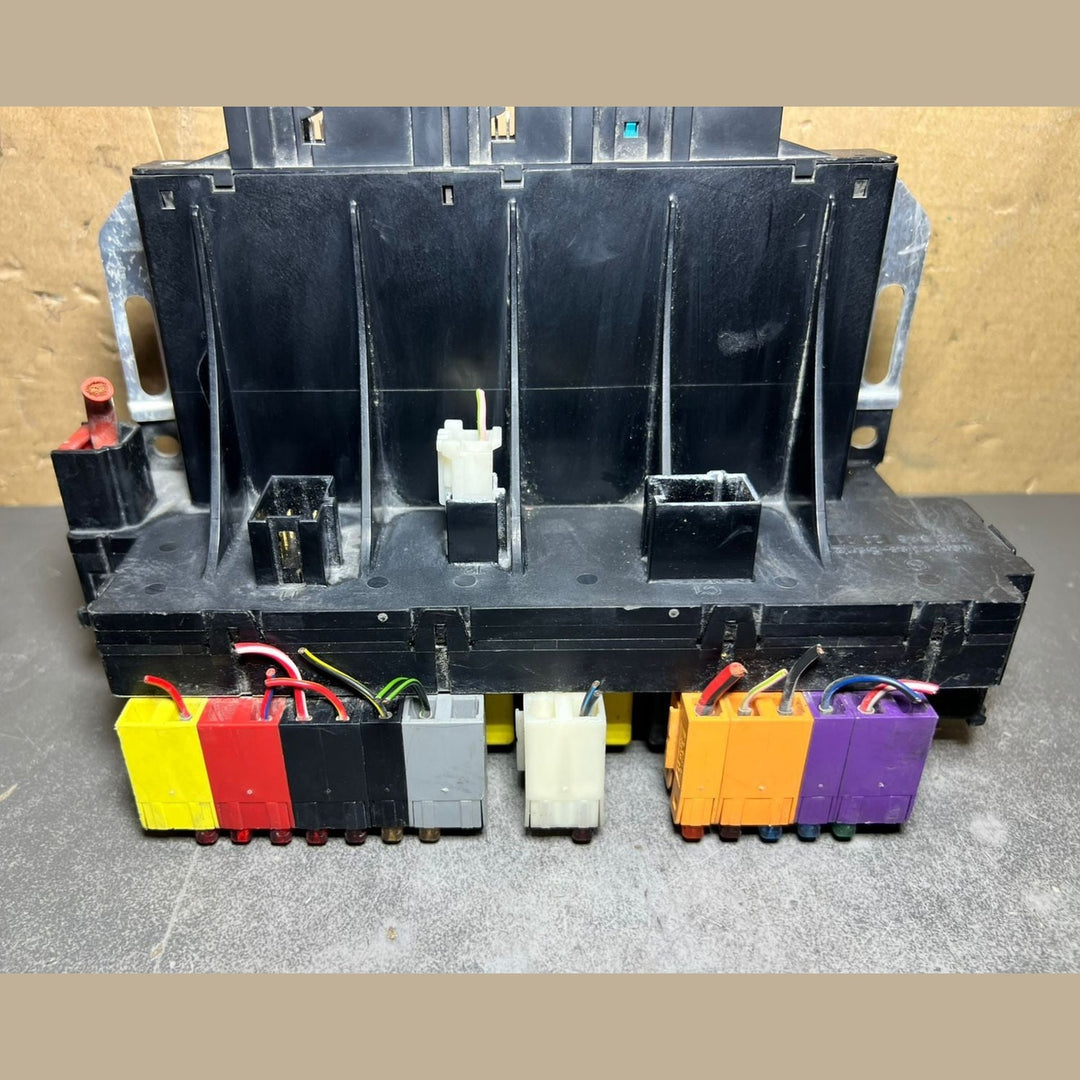Mercedes-Benz W215 CL55 AMG Front SAM Module Relay Fuse Box A028 5459832 OEM