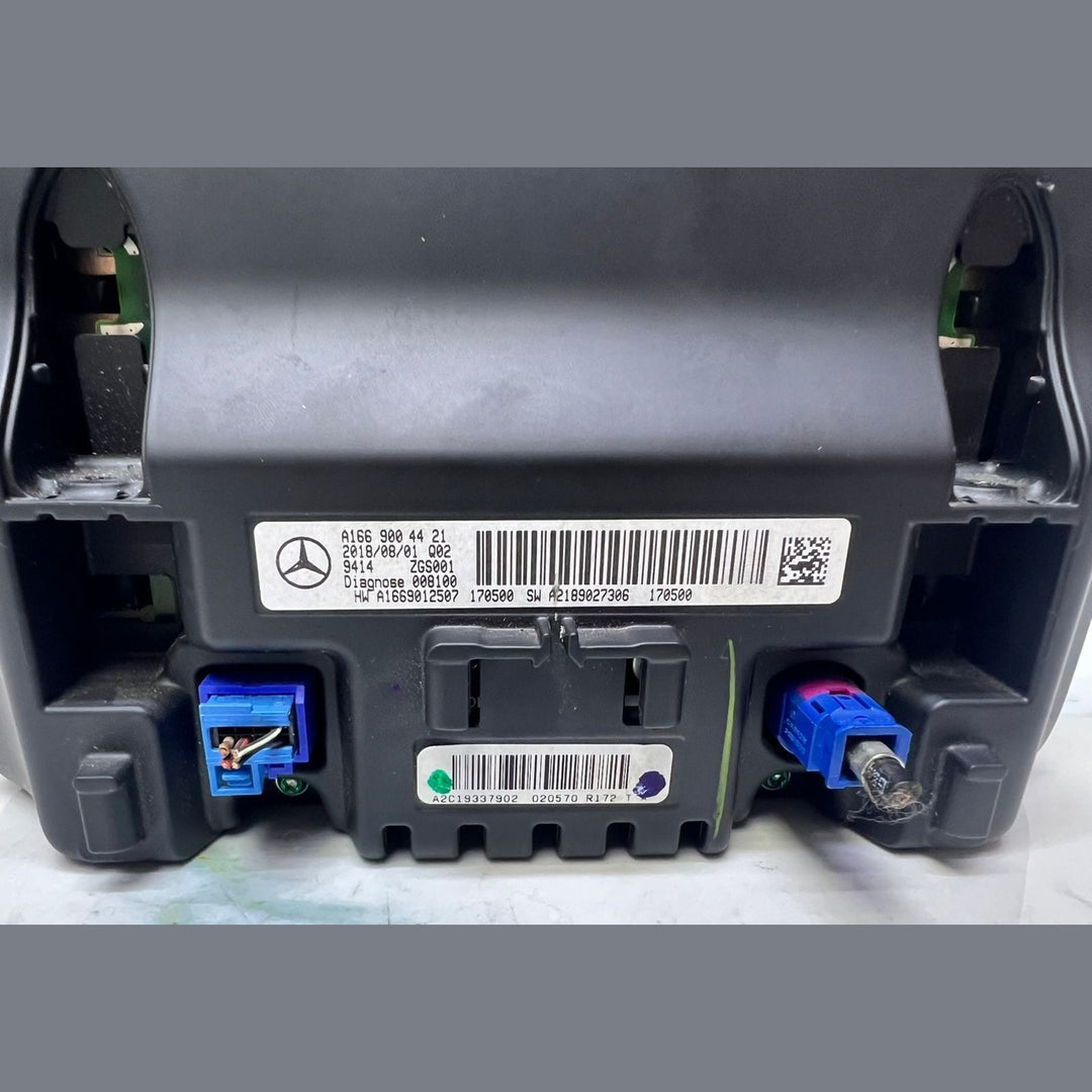 2015-2019 Mercedes-Benz GLA250 Display Monitor A1669004421 CLA and GLA