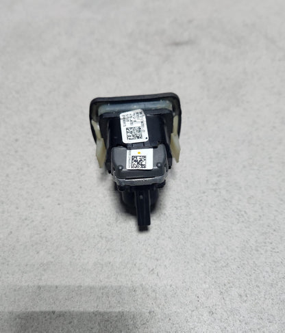 BMW Rear View Camera 9240351 F10 F11 F20 F21 F22 F23 F30 F31 F32 F34 F36 F82 M4 