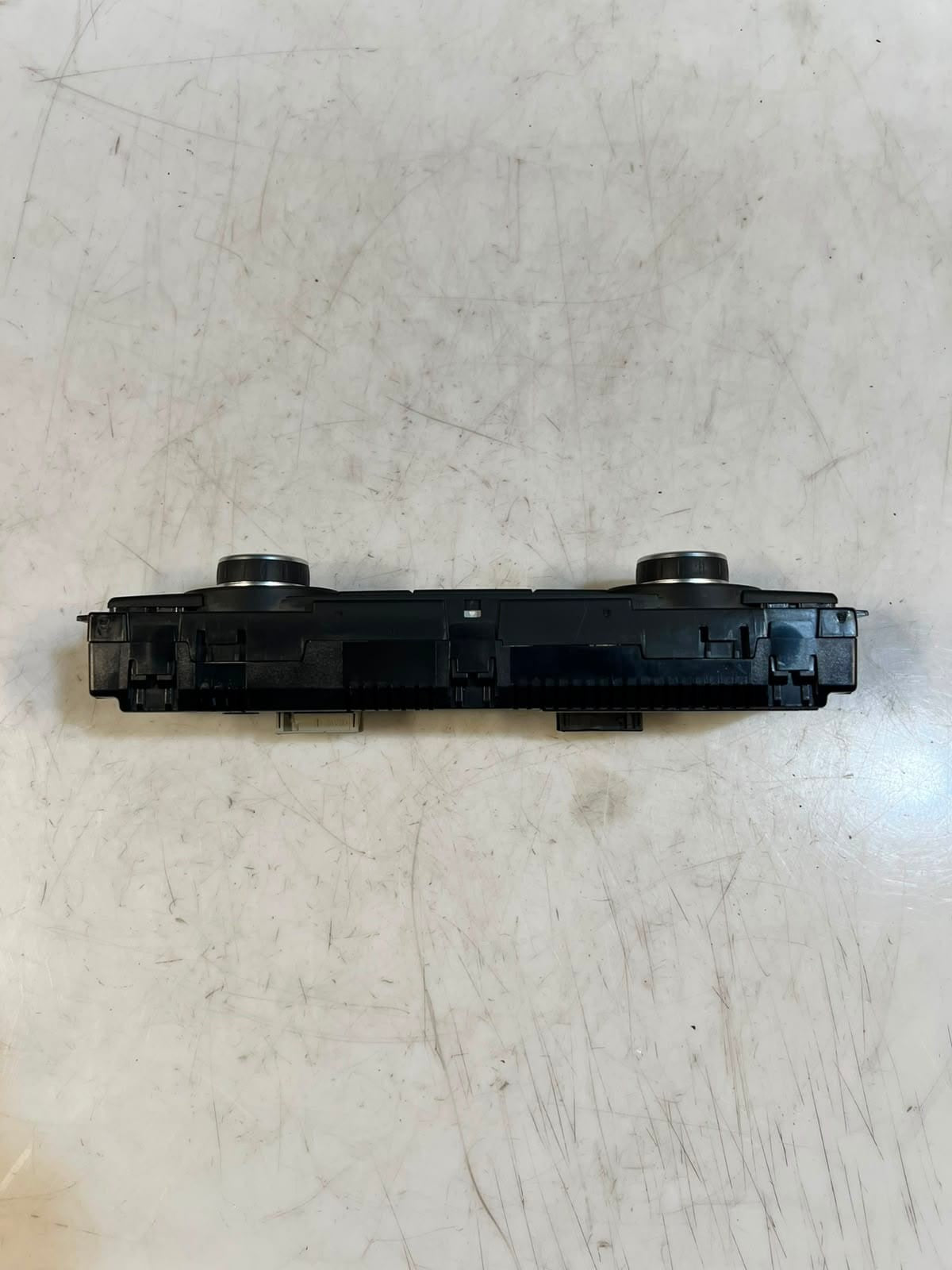 2010-2015 BMW X1 E84 E81 E82 E87 Air Conditioning Control Unit 9263303 OEM