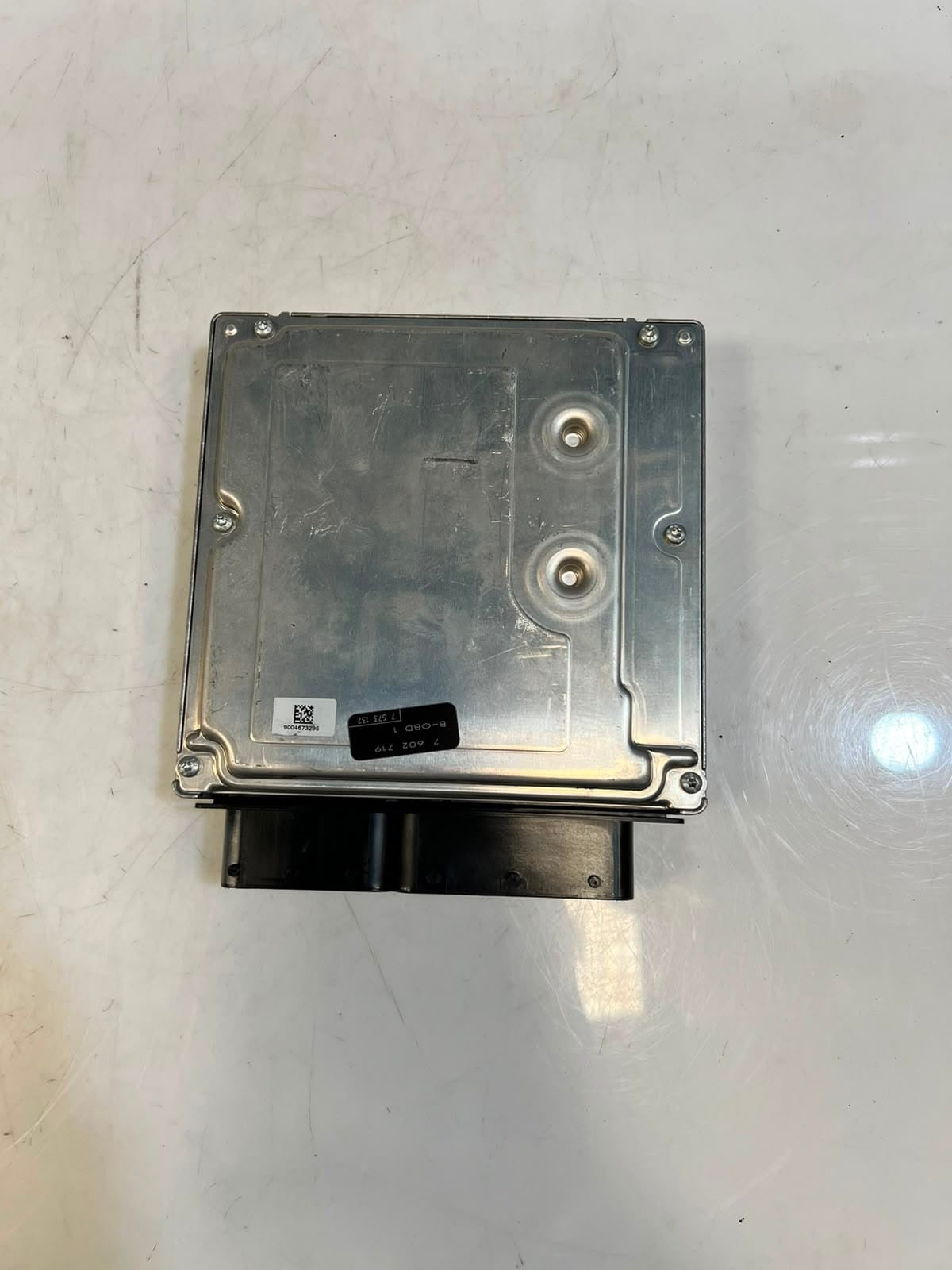 BMW X1 E84, E87, E90, and E91  Engine Control Module ECU ONLY 7628656 OEM