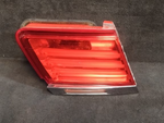 Bild in die Galerieansicht laden, BMW OEM 750LI F01 F02 REAR LEFT INNER SIDE TRUNK TAIL LIGHT TRUNK - 7182205