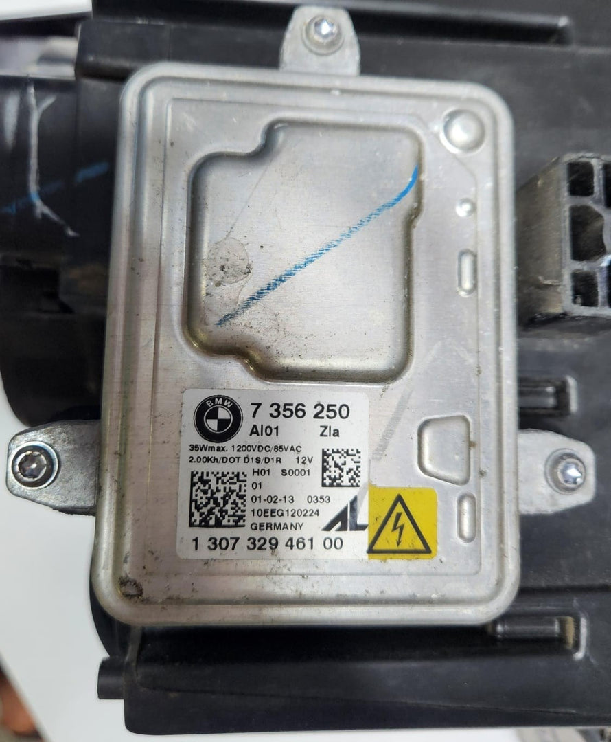 BMW  X5 Xenon Headlight  7221894 X5 E70 OEM