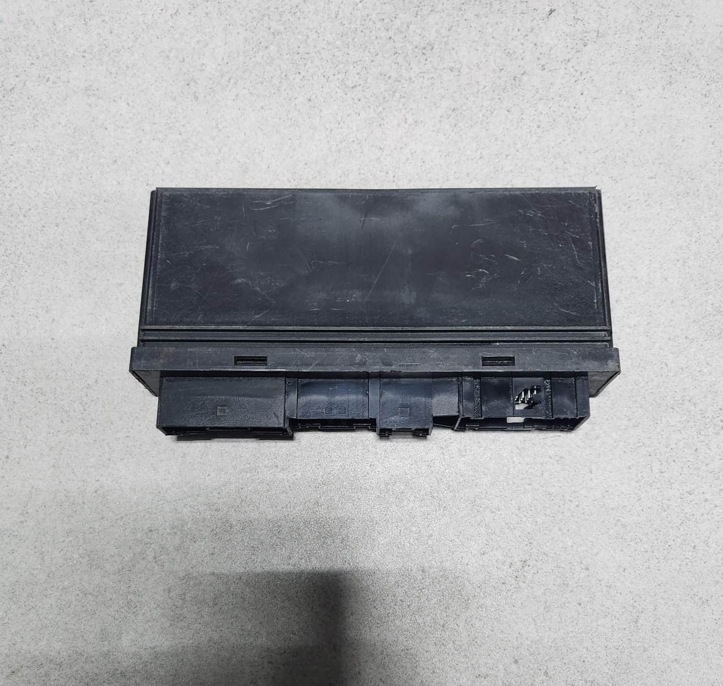 2008-2010 BMW 528i Body Control Module 9168833 5-Series and M6 E60 E63 E64