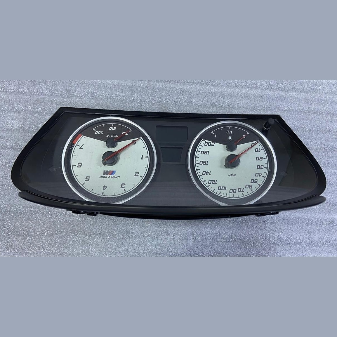 OEM BMW 535xi E60 E61 Speedometer Instrument Gauge Cluster 9194887