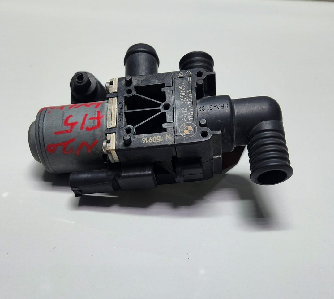 2008-2019 BMW X6 Heater Control Valve 6950257 E70 X5 E71 X6 F15 X5 OEM
