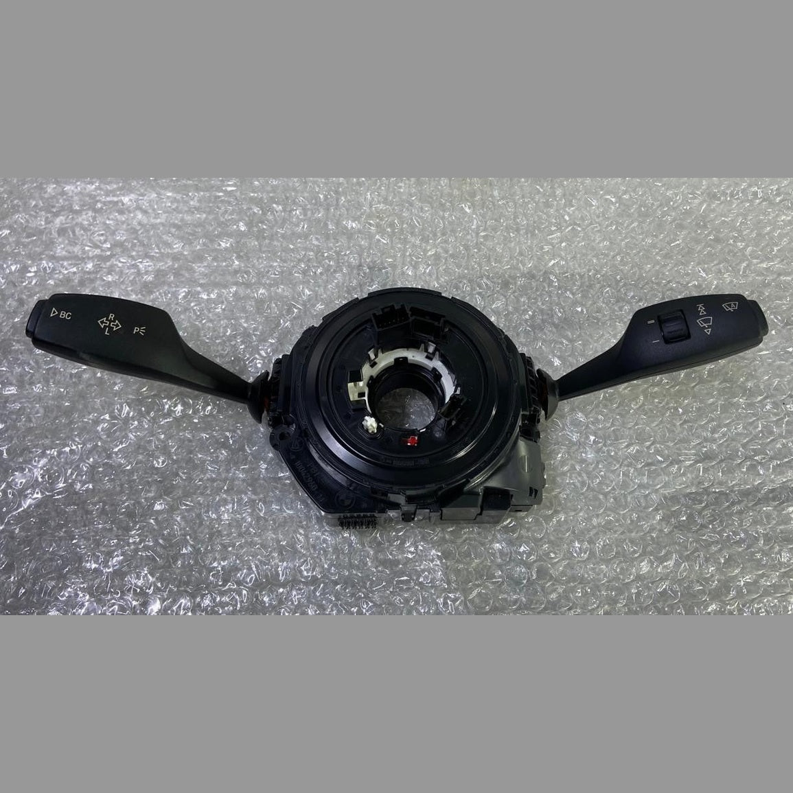 OEM BMW 328I XDRIVE F30 STEERING RING MULTIFUNCTION CONTROL SWITCH 9351140