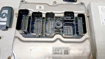 BMW 520i F10 LCI N20 ENGINE CONTROL UNIT ECU KIT DME 8639595