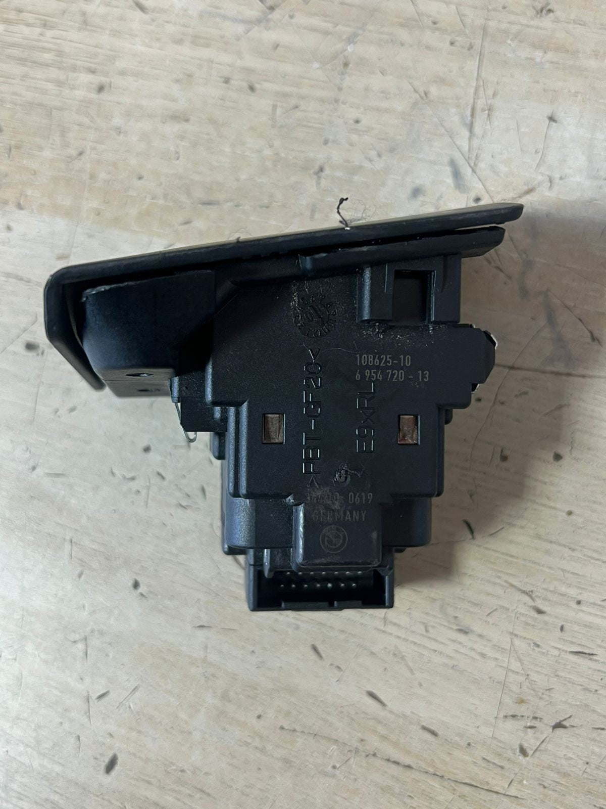 2011 BMW N47 E90 Engine Control Unit DDE SET + CAS3 + 1KEY 8510829