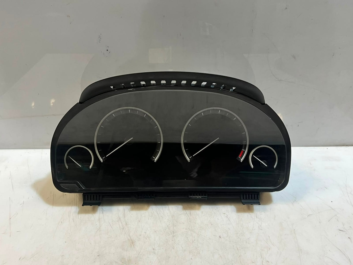 BMW 7 Series F01 F02 F03 F04 F10 F11 750i Instrument Cluster Speedometer 9280463